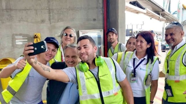 ya en el pais, fernandez comienza a delinear los viajes del gabinete federal