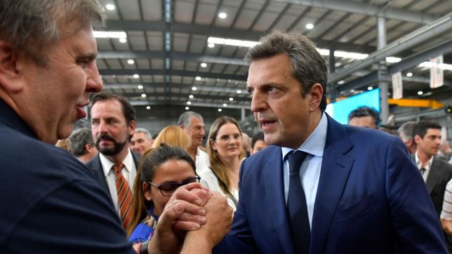 al borde de la paralisis, dos automotrices piden la intervencion de massa