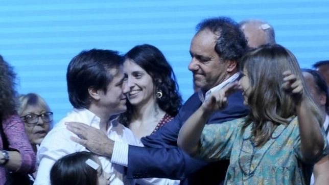 scioli eligio celebrar con casas y esquivo la derrota de recalde