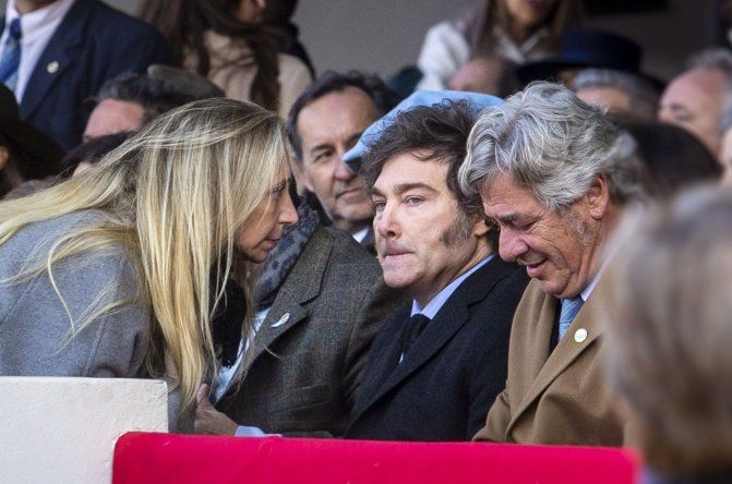 Javier Milei y Karina Milei