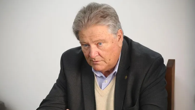 Carlos Fscendini, el exvicegobernador se sienta en el directorio del Nuevo Banco de Santa Fe.&nbsp;