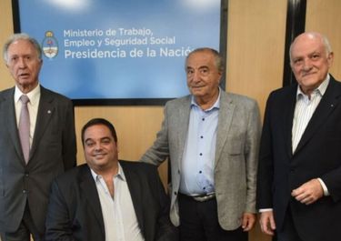 Día “D” para Carrefour: audiencia en Trabajo para definir una salida