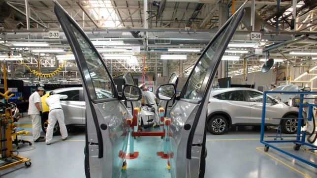 desplome de la industria: cayo 11,5% en un ano