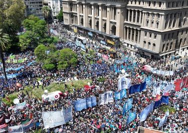 Marcha contra el gobierno de Javier Milei