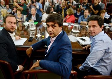 Vidal convocó a los docentes a paritaria y el paro queda en suspenso
