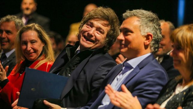 Karina Milei, Javier Milei y Sebastián Pareja.