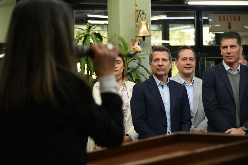 Damián Bernarte planea un ahorro de casi 30 millones de pesos mensuales con el recorte de los salarios en la planta política.