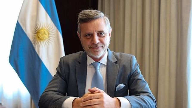 este funcionario de kulfas explico el plan economico detras de la emergencia