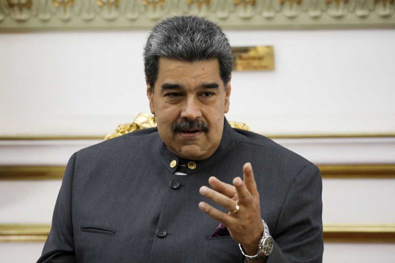 Nicolás Maduro replica, desde el rincón opuesto del ring, los modos de Javier Milei.