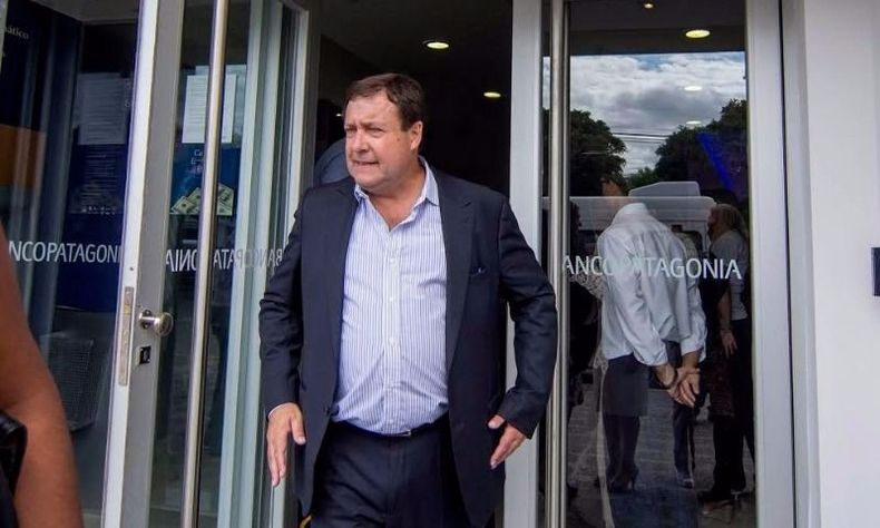 Alberto Weretilneck Joe Lewis Mauricio Macri Cambiemos El Bolsón Lago Escondido