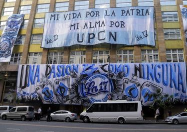 El 54% mágico: estatales le ganan a la inflación y se pelean por la marquesina