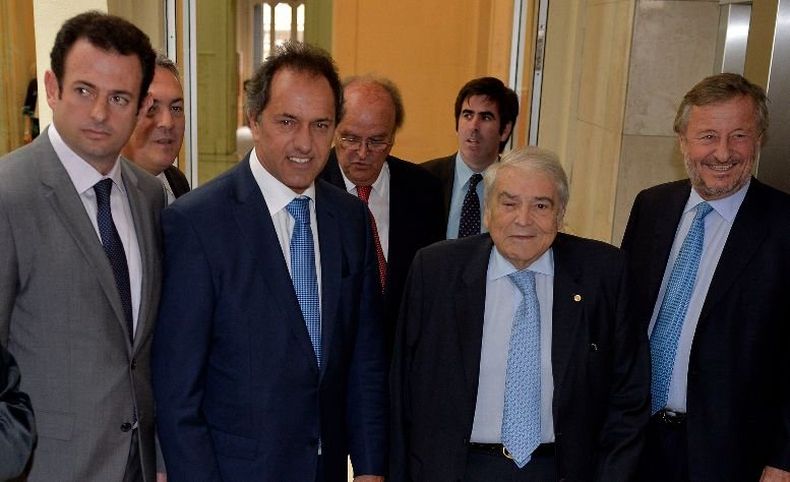 el fayt de uia.jpg - UIAa