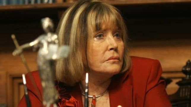 la justicia presiona al gobierno para que responda el amparo