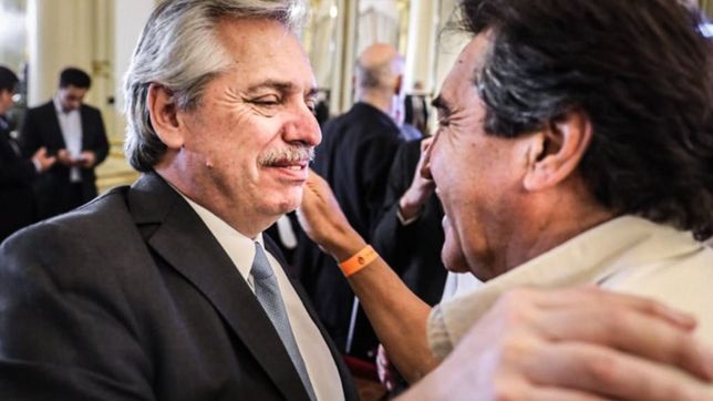 el gobierno busca la paz gremial con un bono de 25.000 pesos para estatales