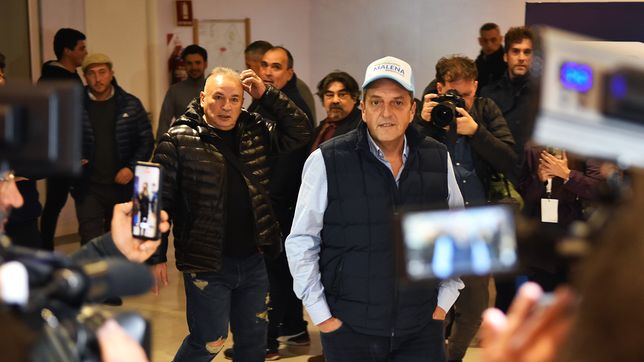el massismo desalienta la hipotesis de renuncia a economia