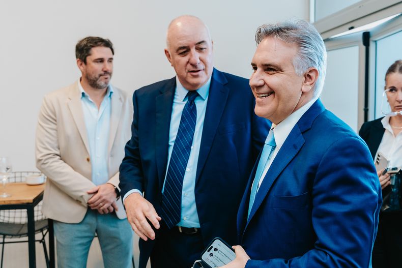 Luis Macario (UIC) y Mart&iacute;n Llaryora&nbsp;