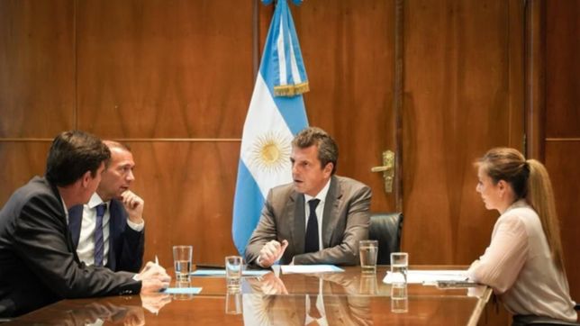 sin la utopia de la estatizacion, el gobierno sigue de cerca el futuro de edesur