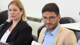 Maximiliano Pullaro no le da margen a Javier Milei para que recorte coparticipación