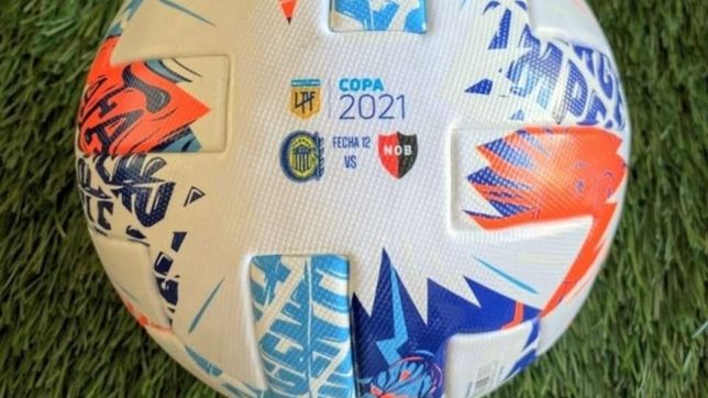 clasico rosarino: la afa, la tv y perotti en una cancha embarrada clasico rosarino: la afa, la tv y perotti en una cancha embarrada