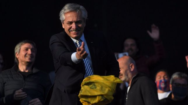 fernandez convoco a la militancia a salir a la calle y hacer una epopeya