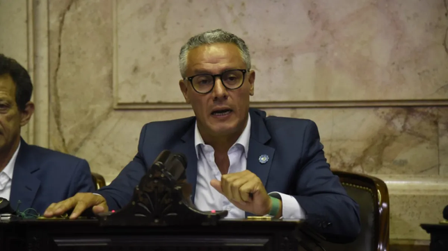 José Núñez porque considera que la conducción de Gisela Scaglia no logra que el partido talle en Unidos.