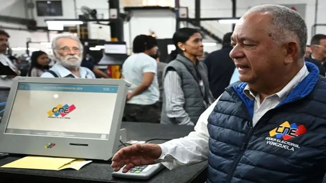 El Gobierno rescinde el contrato con la empresa que monitoreó el escrutinio en Venezuela