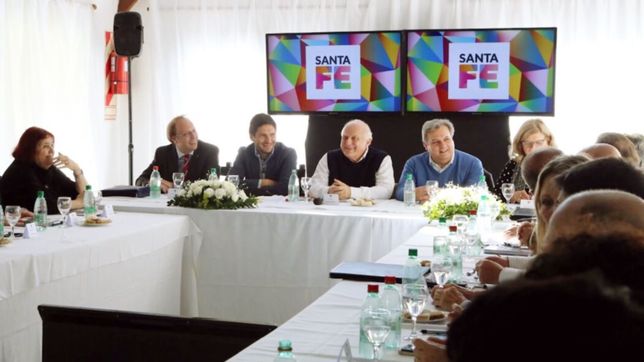 lifschitz va de diputado y muda medio gabinete a la legislatura