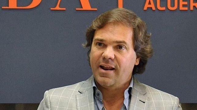 alberto perez: ?el 10 de diciembre el gobierno cambia, gane quien gane?