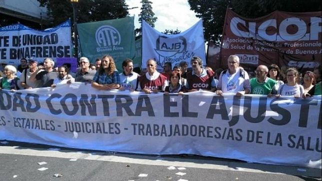 en conjunto, medicos, judiciales y estatales exigen a vidal paritarias abiertas