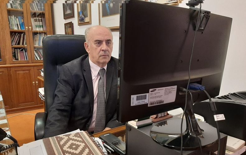 El presidente del STJ de La Pampa, Eduardo Fernández Mendía, dio por cerrada la idea: 