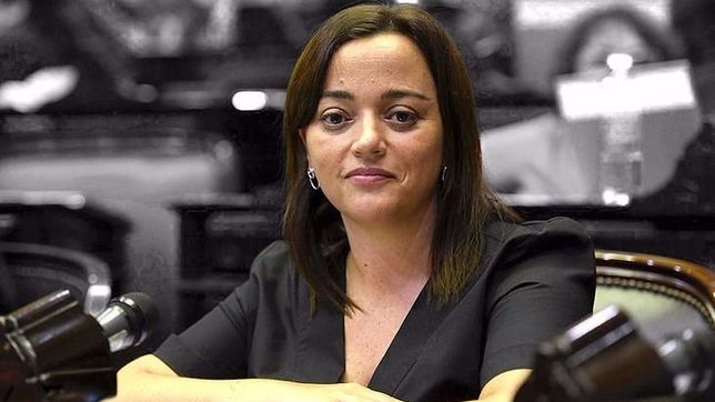 para moreau, la oposicion brindo un espectaculo patetico en diputados