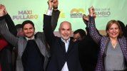 Horacio Rodríguez Larreta con Maximiliano Pullaro y Gisela Scaglia tras la victoria en Santa Fe
