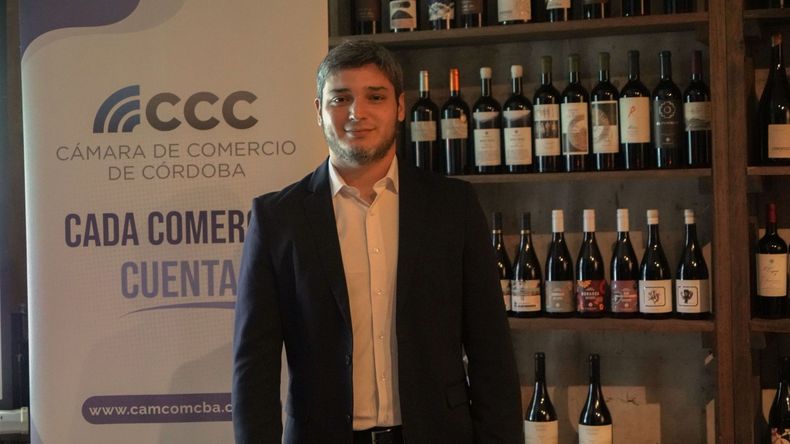 Alejandro Pegoraro, director ejecutivo de Politikon Chaco presentó el mapa del consumo en Córdoba