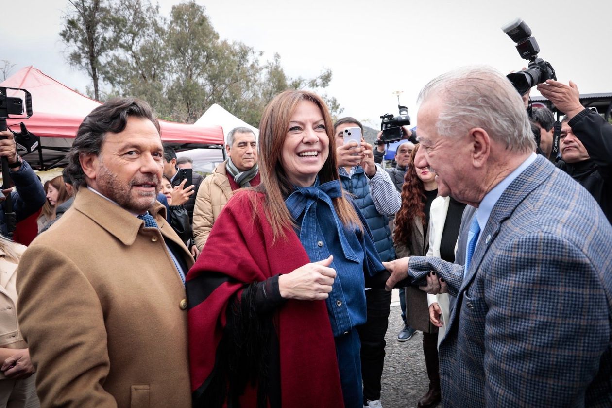 Gustavo Sáezn y Sandra Pettovello.