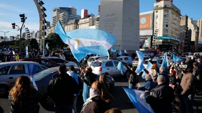 la oposicion dura prepara la reedicion del mayor cacerolazo contra cfk