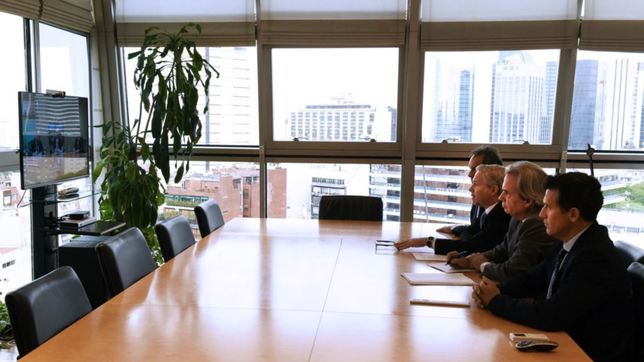 kilometro cero del vinculo con brasil: de la normalizacion a las peleas de fondo