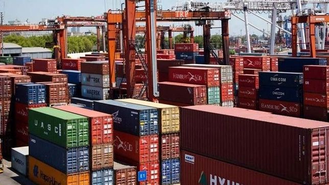 las exportaciones industriales bonaerenses cayeron casi 9% en 2019