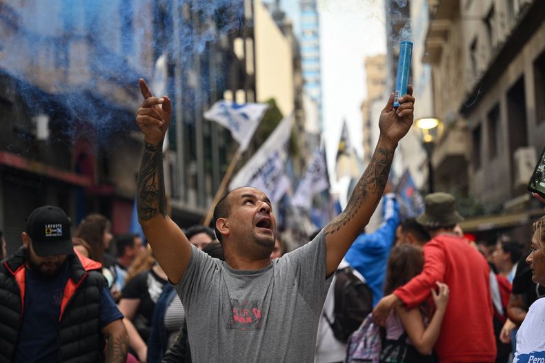 CFK plaza 25M2.jpg
