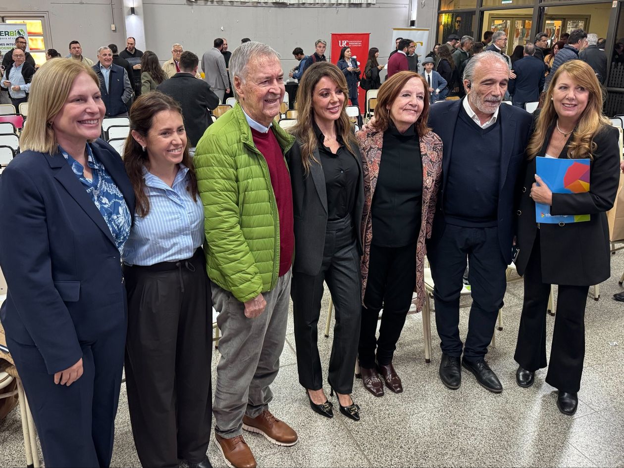 Provincias Unidas armó una reunión de bloque blue en Córdoba