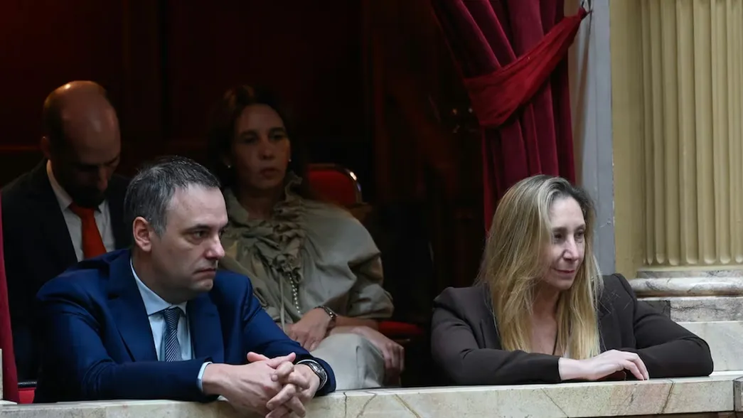 Manuel Adorni y Karina Milei.&nbsp;