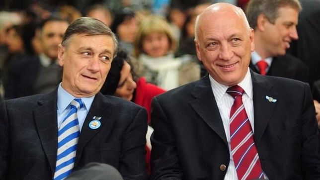 el socialismo contra carrio y los panqueques de la ucr