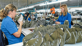 Con Toto Caputo, la industria del calzado perdió entre 7000 y 10.000 personas trabajadoras