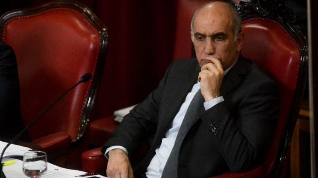 a pesar de la unidad bonaerense, se abren internas de la ucr en varios distritos