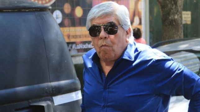 moyano demanda a suar por plagiarle la vida en el tigre veron
