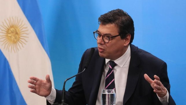 de ser ?necesario? ante la inflacion, el gobierno promete reabrir paritarias