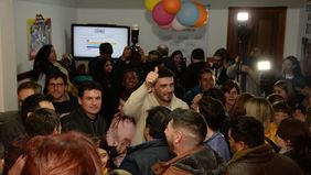Olavarría: Galli sobrevivió al huracán de Todos y ahora municipaliza la campaña