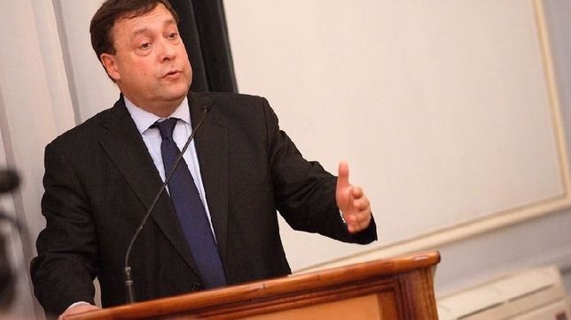 apuesta al dialogo: weretilneck convoco a todos los sectores para emitir deuda