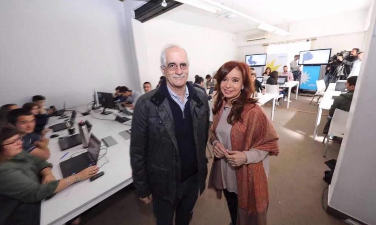 CFK apura un cierre de unidad en la provincia con Taiana a la cabeza, pero hay ruido en La Plata