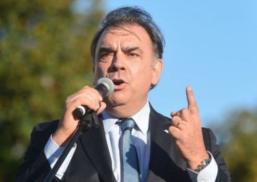 La curiosa parábola del periodista que jugó a la política y perdió