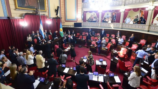 senado bonaerense: cinco postulantes para presidir el bloque de juntos